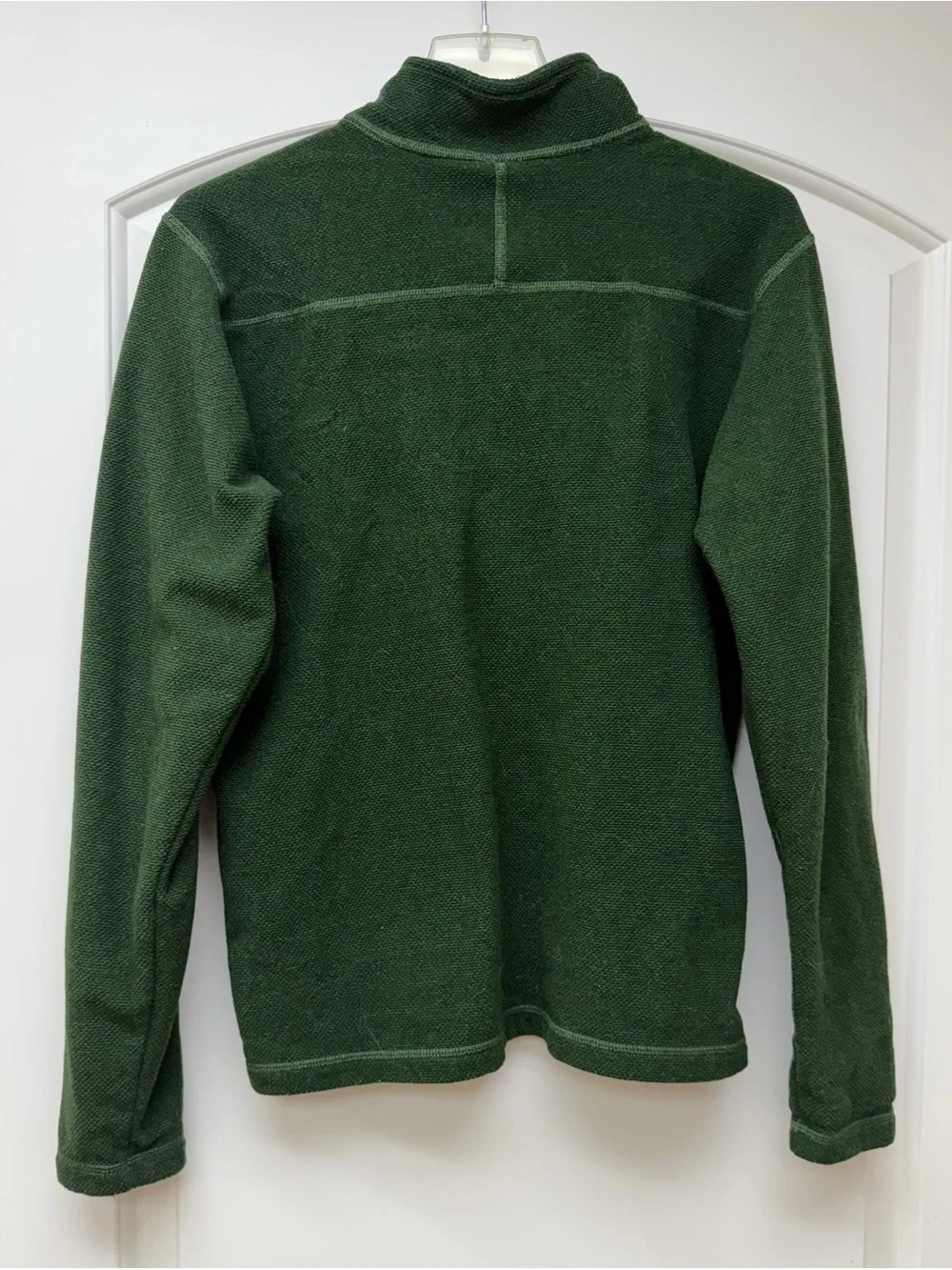 177: The North Face Men’s Dark Green Quarter-Zip Pullover - Medium